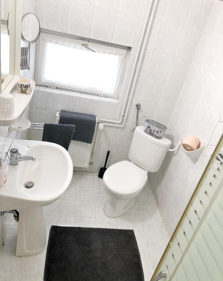 Balaton Apartman Paloznak Exteriör bild