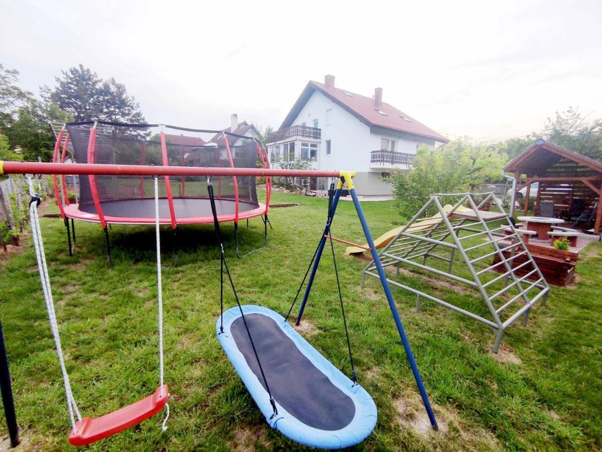 Balaton Apartman Paloznak Exteriör bild